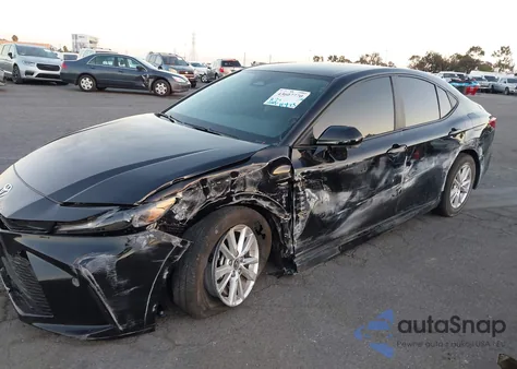 2025 Toyota Camry Le из США, поврежденный, VIN 4T1DAACK0SU031418